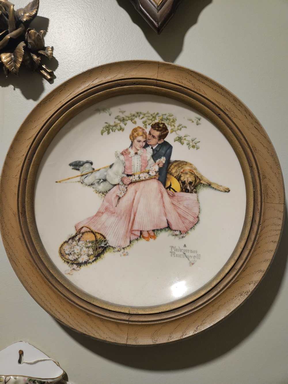 Norman Rockwell Romantic Vintage Couple Wall Plate With Frame And Hanger